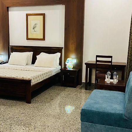 Hotel Sunbird Bharatpur Exterior foto